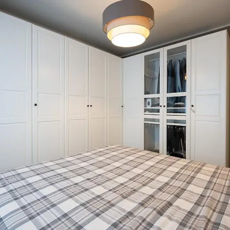 Apartment Guesthost - Elegant And Sweet