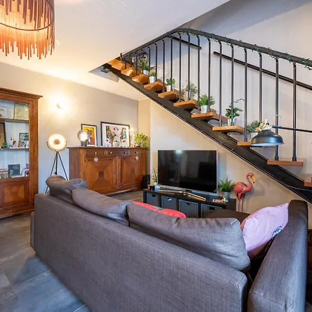 Apartment Guesthost - Elegant And Sweet