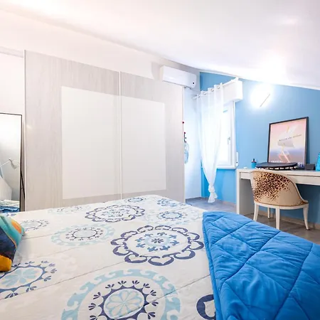 Elegant And Sweet Parma