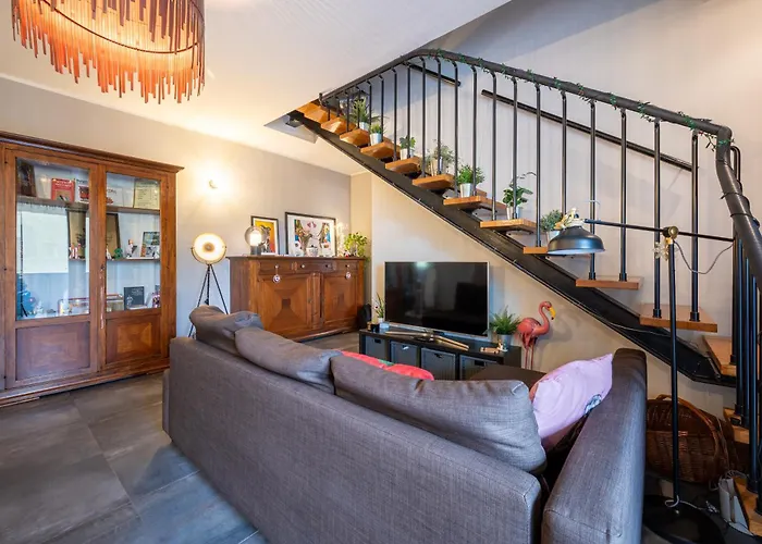 Apartment Guesthost - Elegant And Sweet