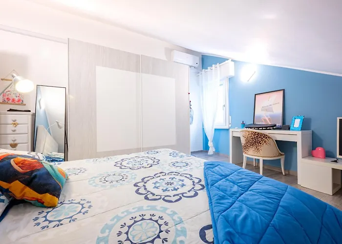 Guesthost - Elegant And Sweet Parma